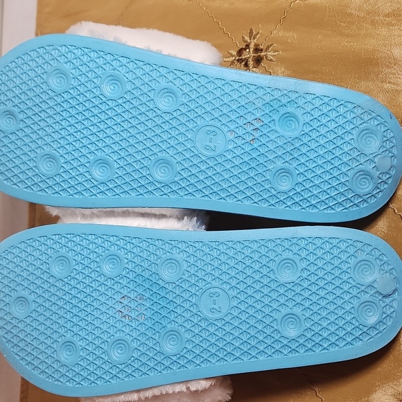 TY Kids Unicorn Slippers - Blue and White - Picture 3 of 9